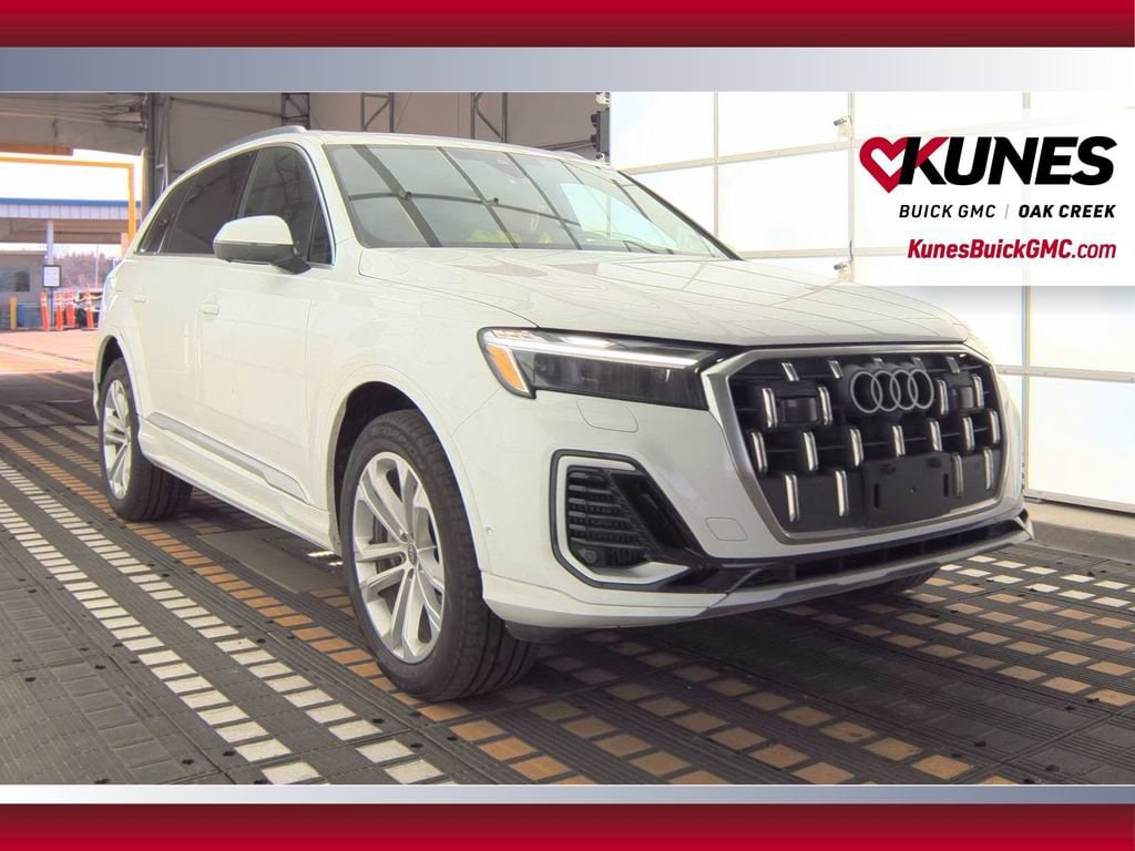 Used 2025 Audi Q7 55 Premium SUV