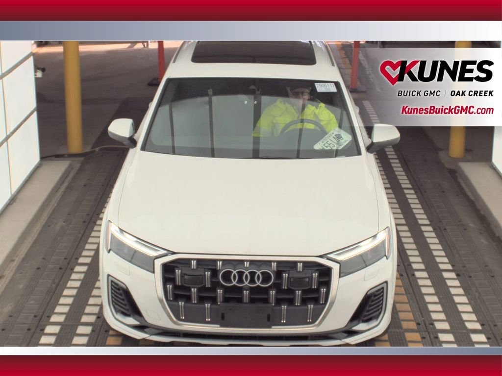Used 2025 Audi Q7 55 Premium SUV