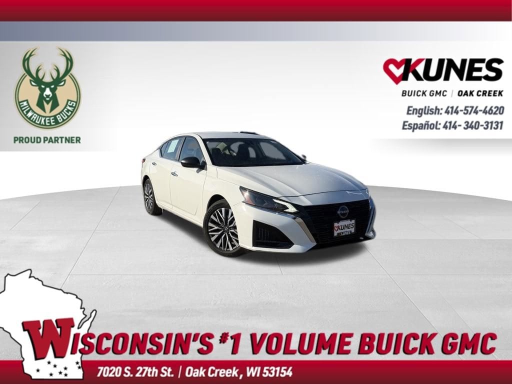 2025 Nissan Altima SV