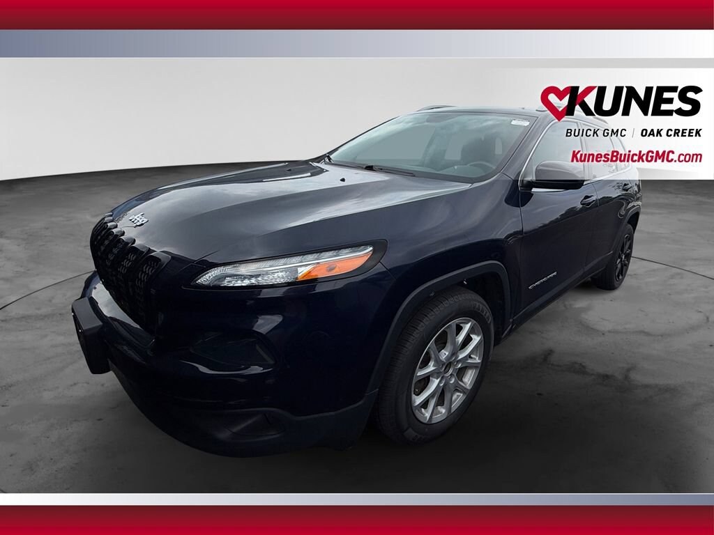 Used 2016 Jeep Cherokee Latitude FWD SUV