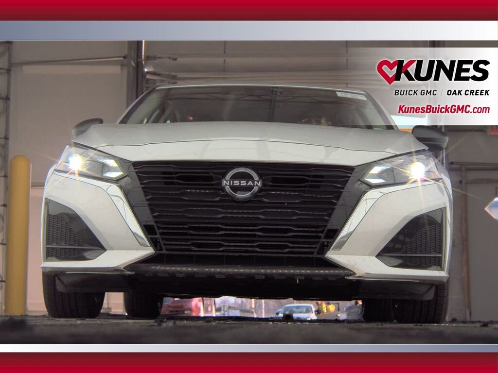 Used 2024 Nissan Altima 2.5 SV Sedan