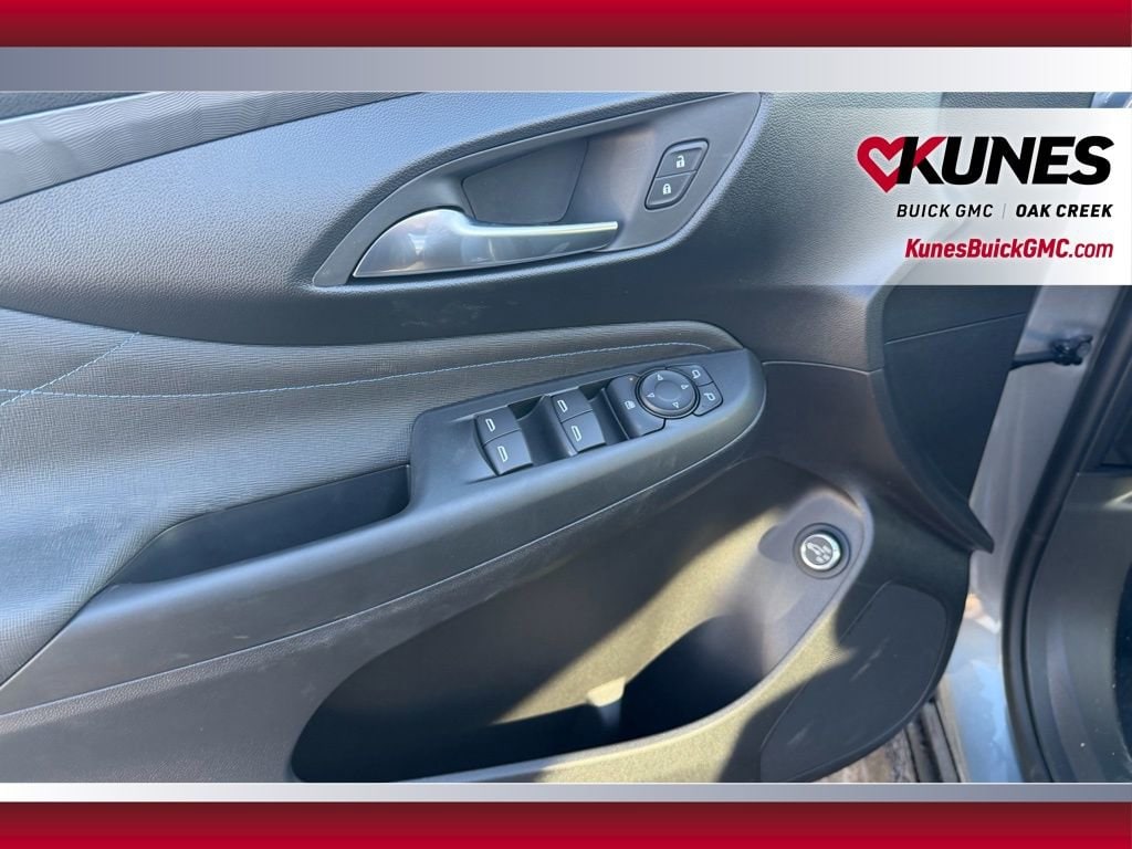 2026 Buick Envista Sport Touring - Photo 10
