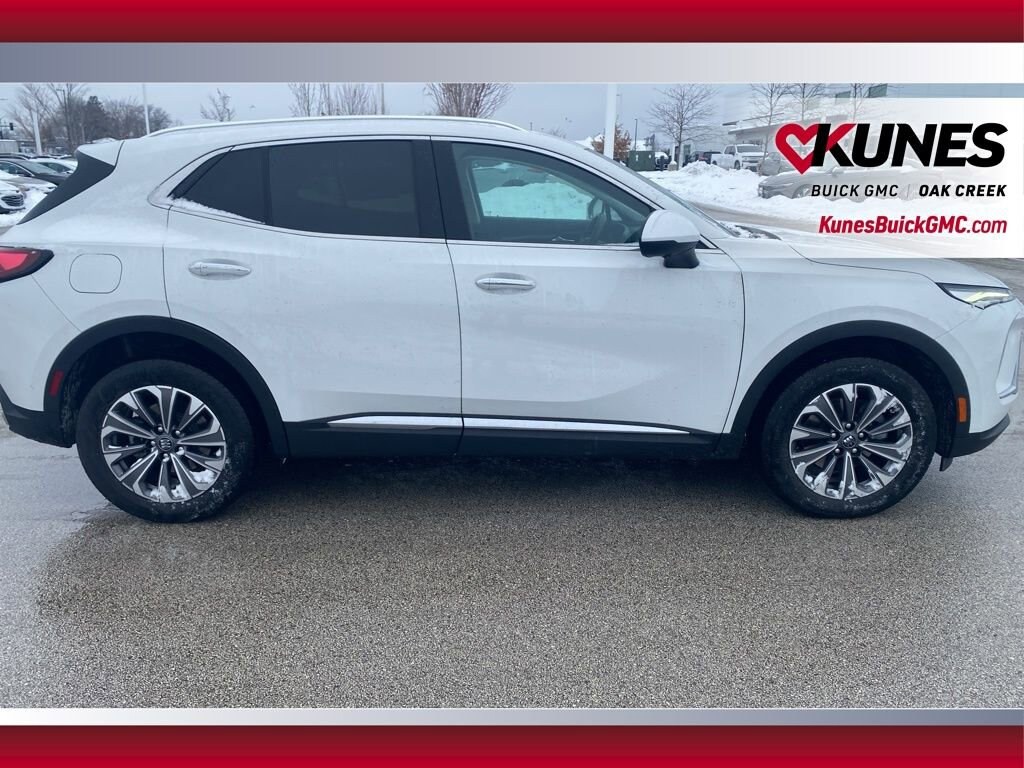 Used 2024 Buick Envision Preferred SUV