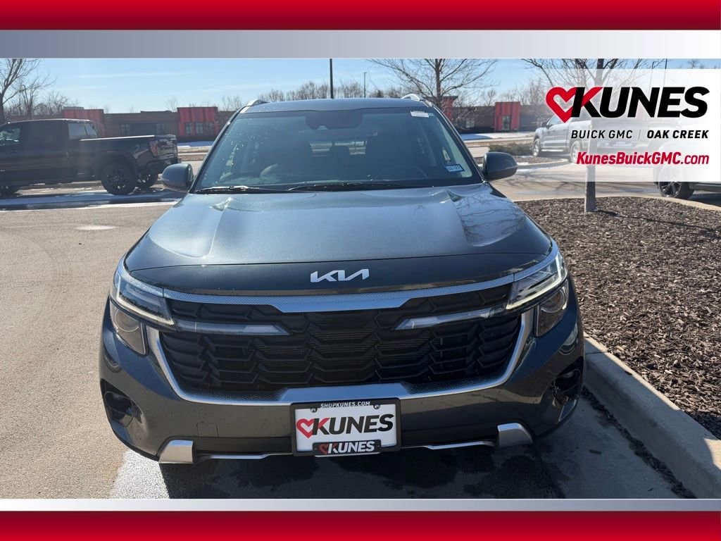 Used 2025 Kia Seltos S SUV