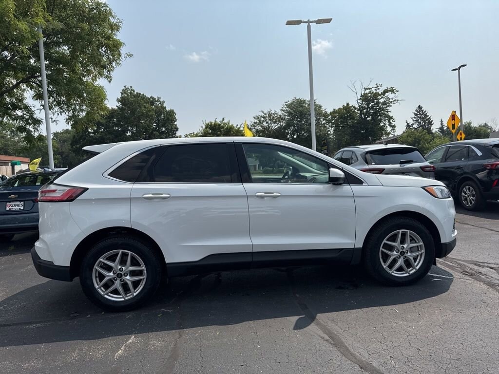 Used 2024 Ford Edge SUV