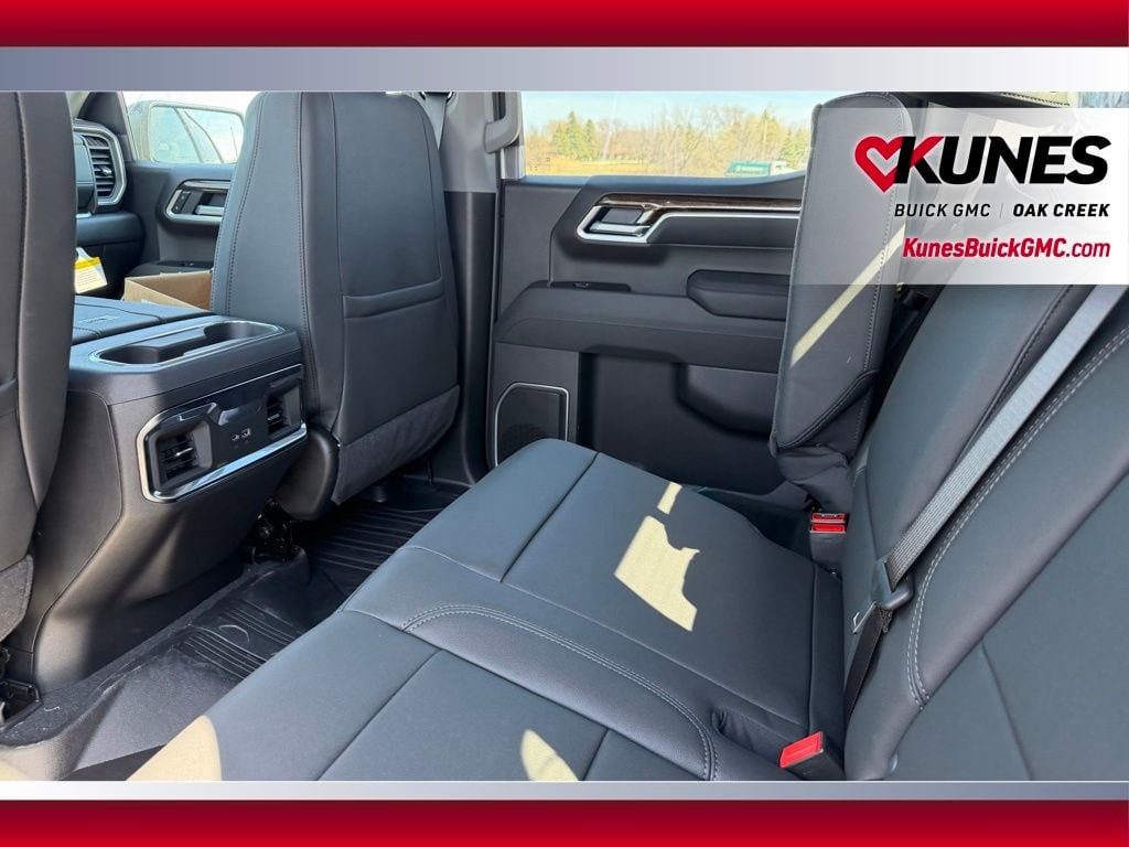 2026 GMC Sierra 1500 Elevation - Photo 10