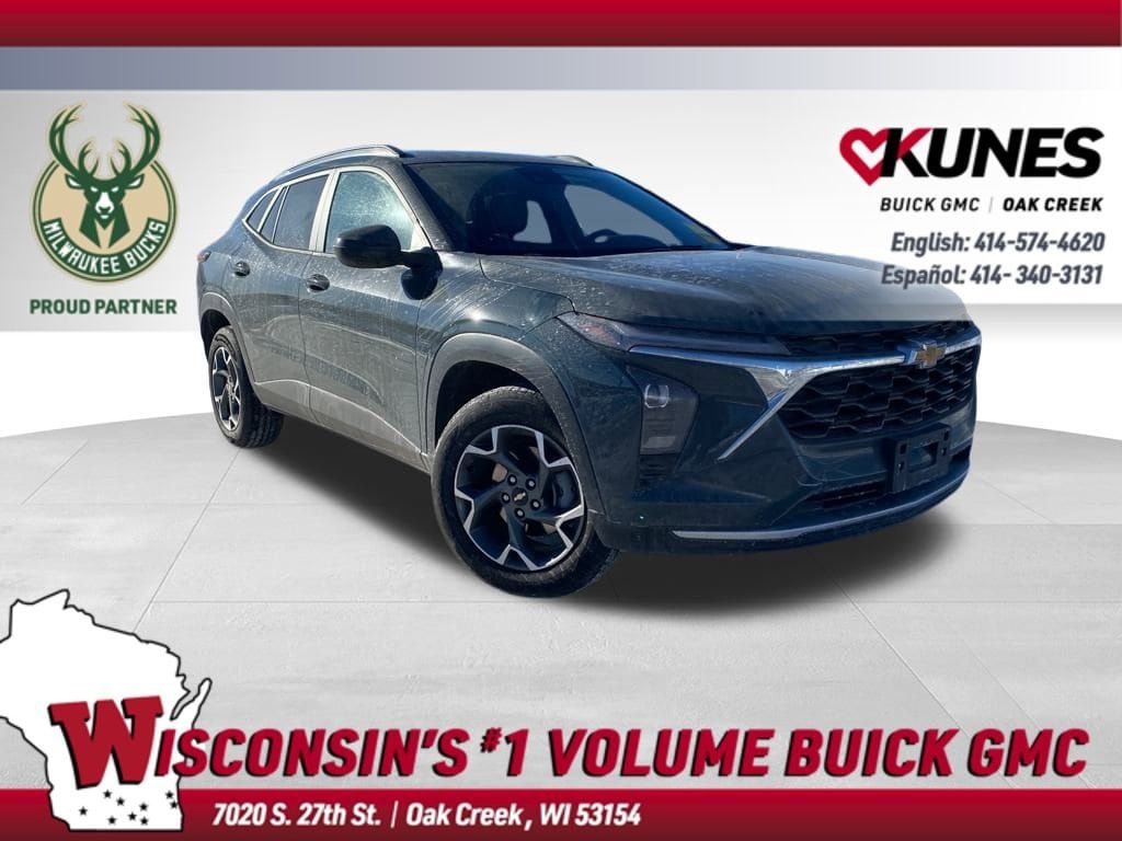 2025 Chevrolet Trax LT's photo