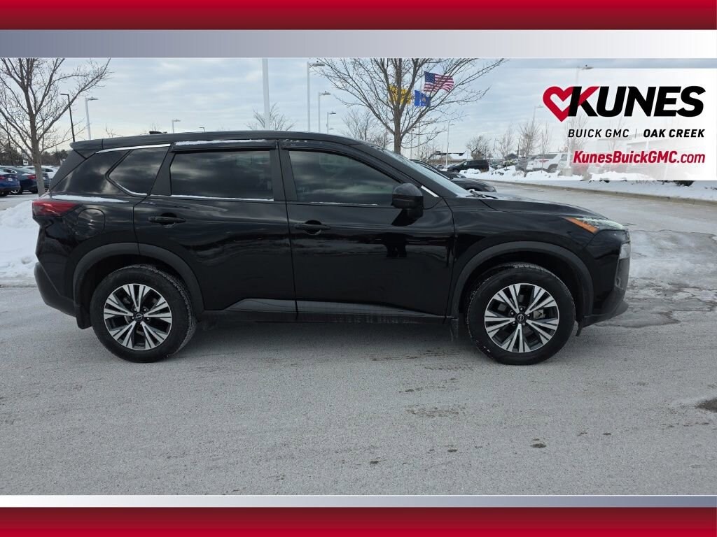 Used 2022 Nissan Rogue SV SUV