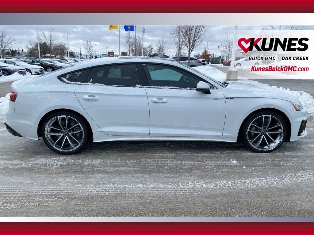 2024 Audi A5 45 S line Premium Quattro photo 3