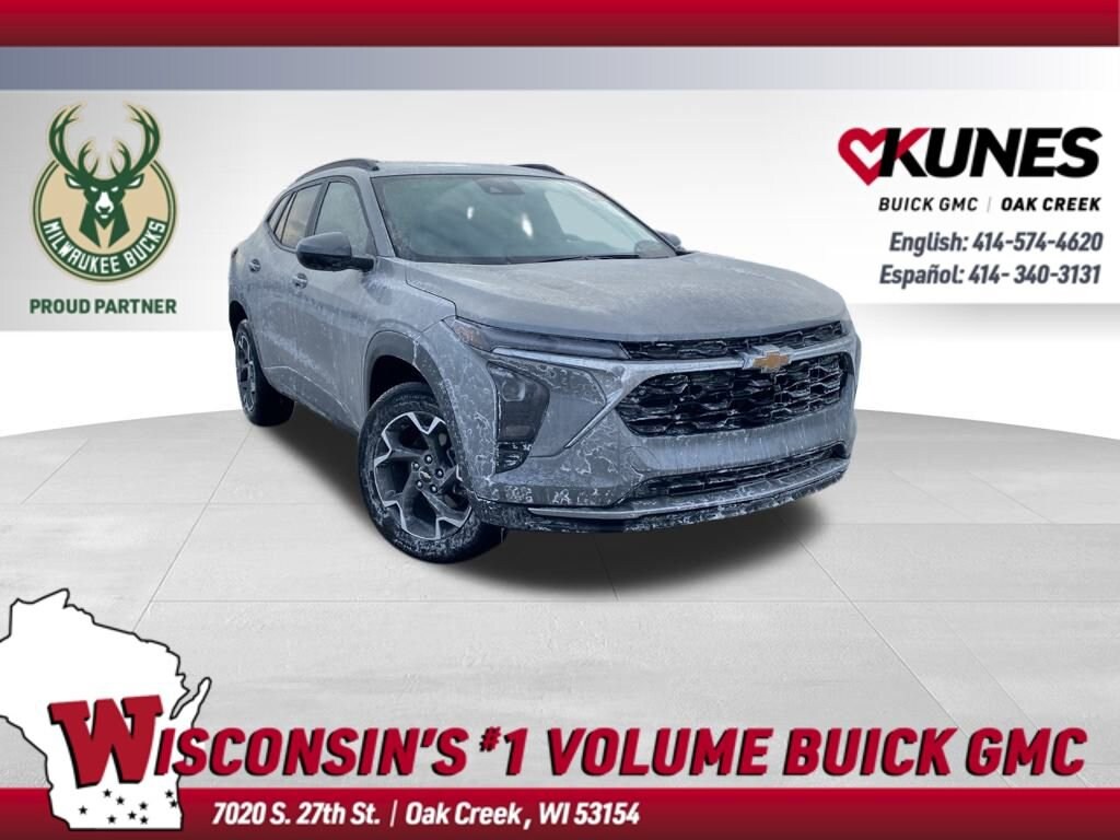 Used 2025 Chevrolet Trax LT SUV