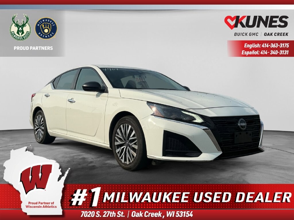 Used 2025 Nissan Altima SV Sedan