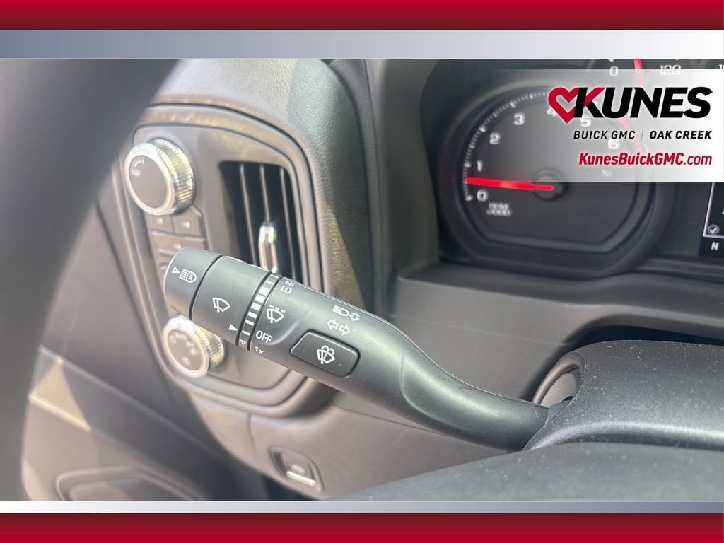 2025 GMC Sierra 2500HD Pro - Photo 17