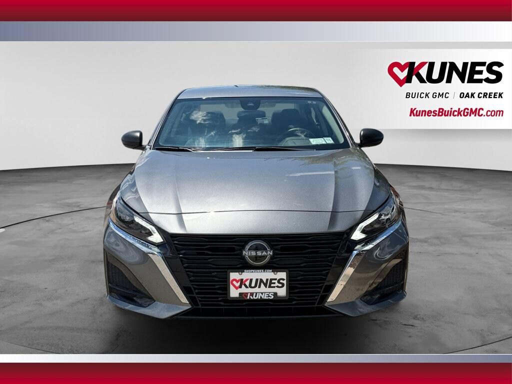 Used 2025 Nissan Altima SV Sedan