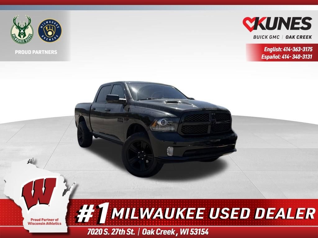 2016 RAM 1500 Sport 4x4 Crew Cab 5'7's photo