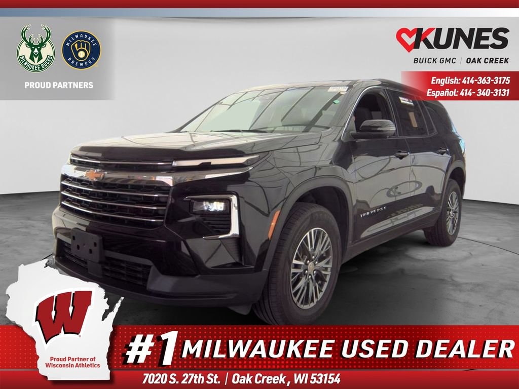 Used 2024 Chevrolet Traverse LT SUV