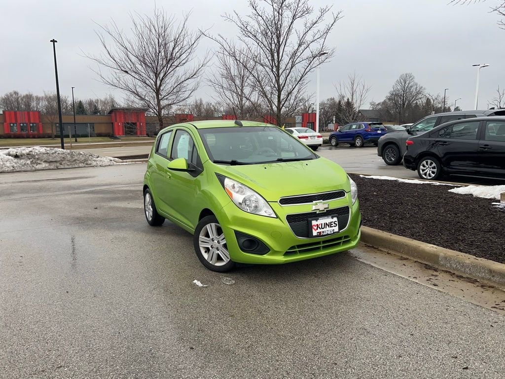 2015 Chevrolet Spark 1LT's photo