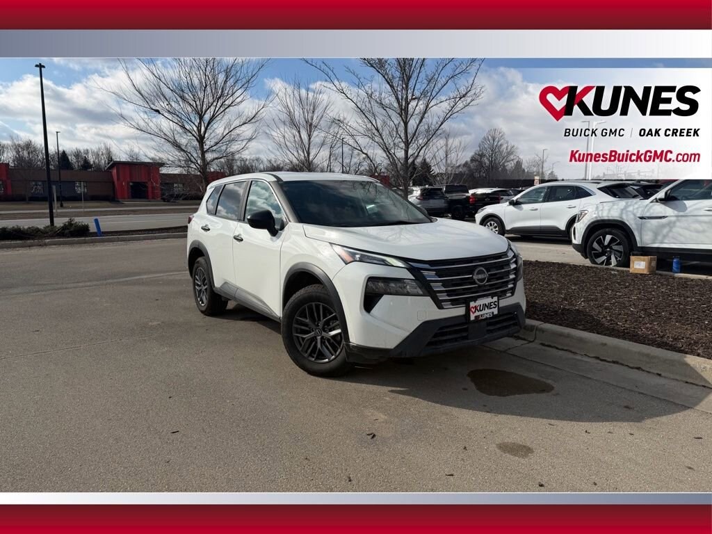 Used 2024 Nissan Rogue S SUV