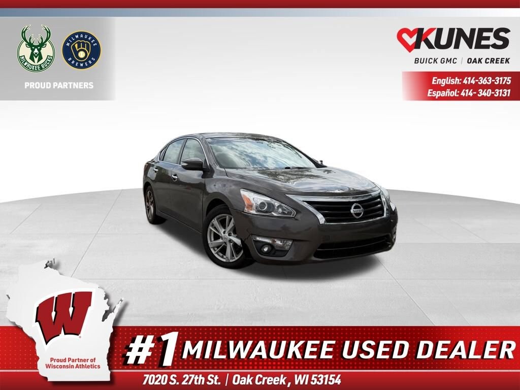 Used 2013 Nissan Altima 2.5 SV Sedan
