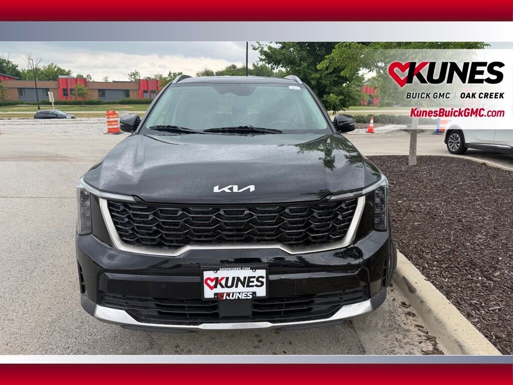 Used 2024 Kia Sorento S SUV