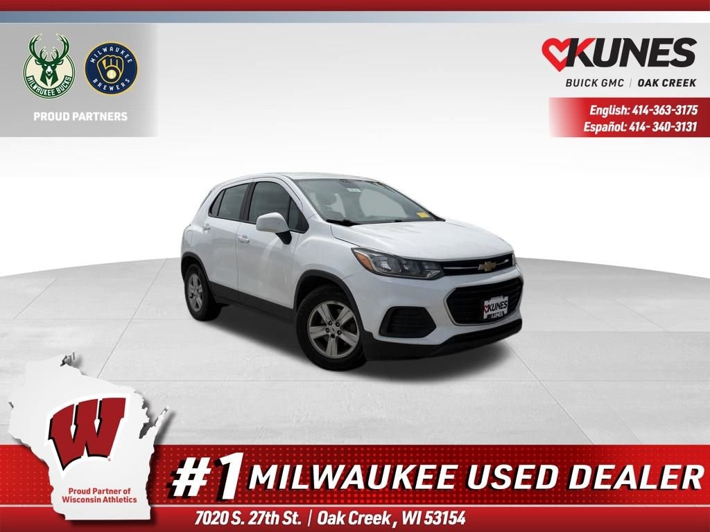 2020 Chevrolet Trax LS's photo