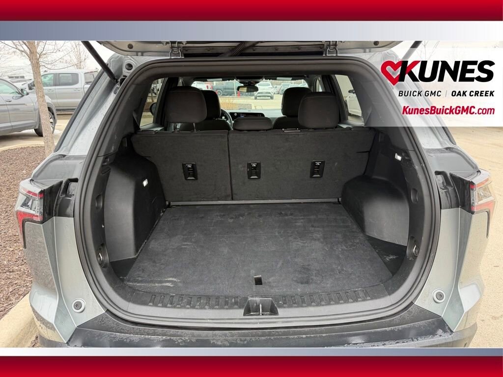 Used 2025 Chevrolet Equinox LT SUV