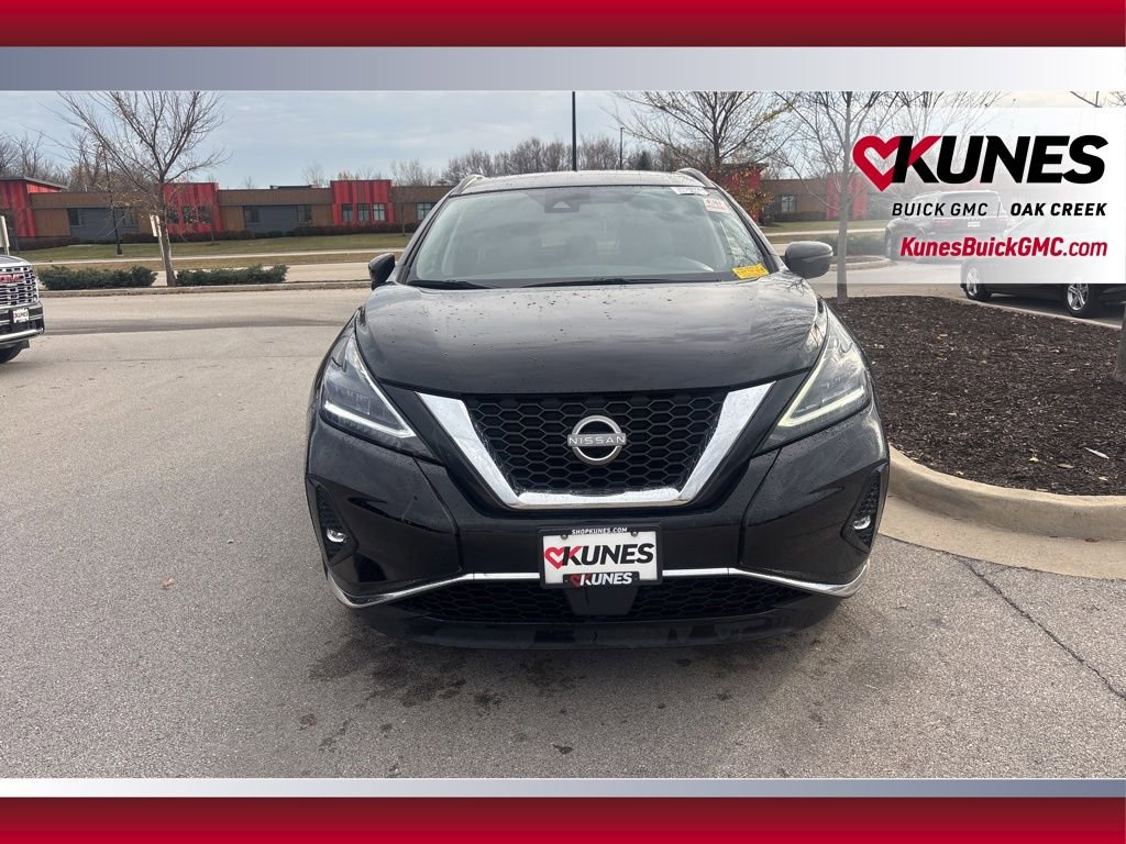 2023 Nissan Murano SV photo 2