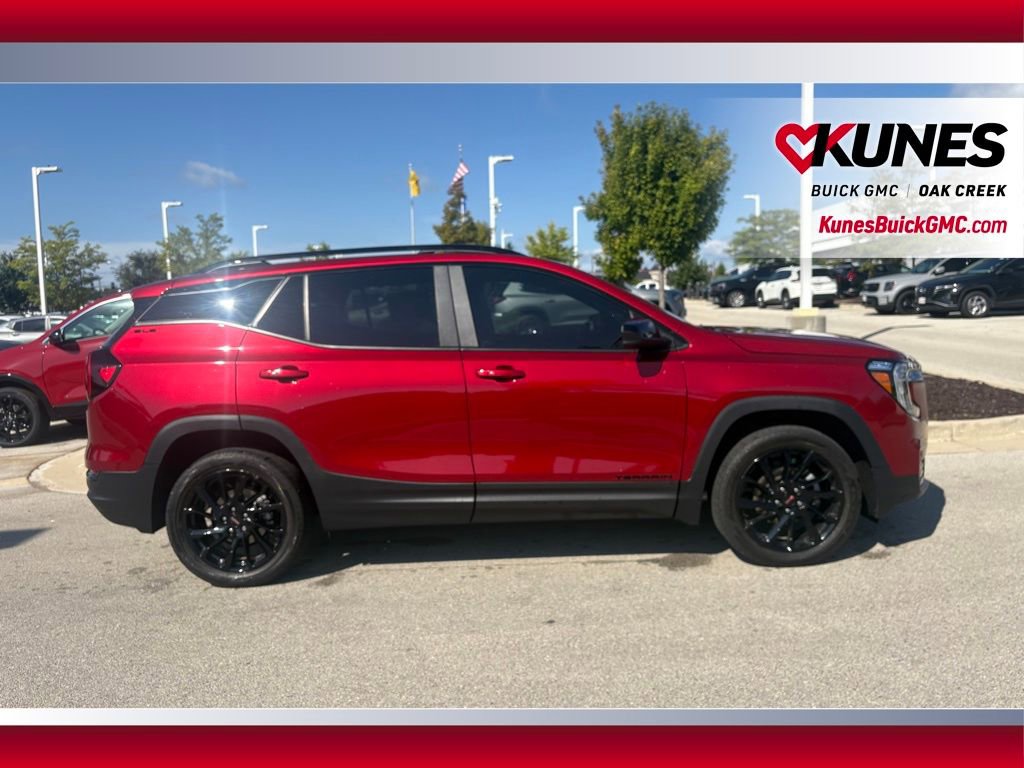 2024 Gmc Terrain SLE photo 3