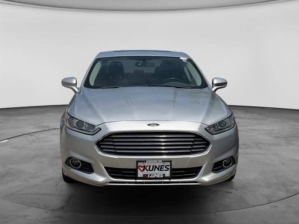 Used 2014 Ford Fusion SE Sedan