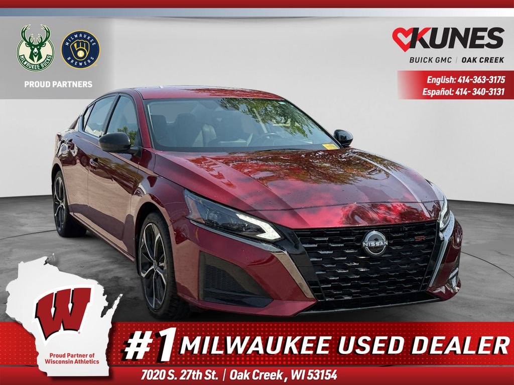 Used 2025 Nissan Altima SR Sedan