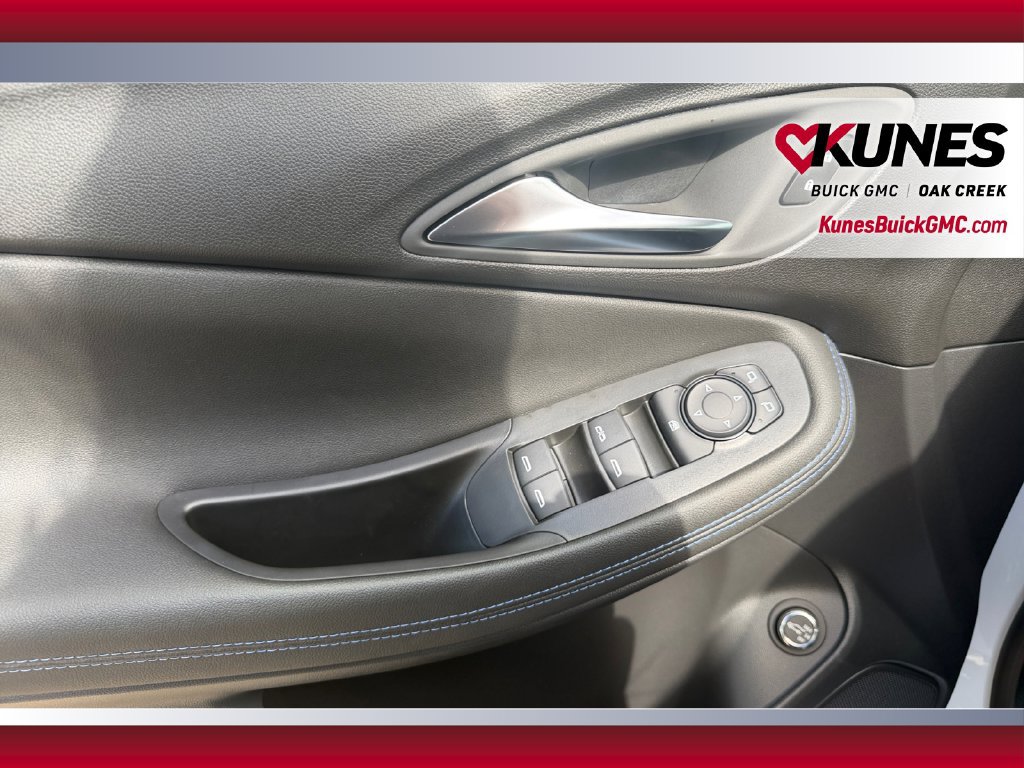 2026 Buick Encore GX Sport Touring - Photo 19