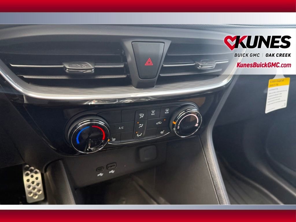 2026 Buick Encore GX Sport Touring - Photo 19