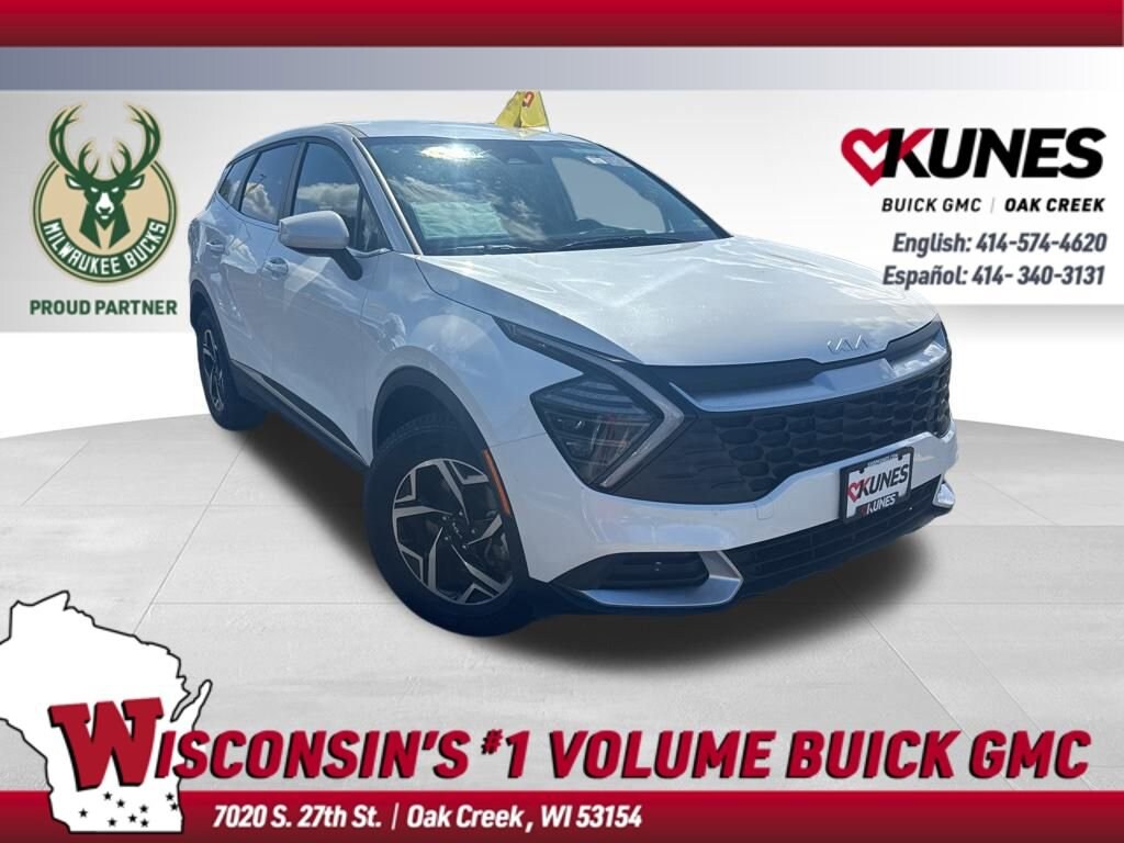 Used 2024 Kia Sportage LX SUV