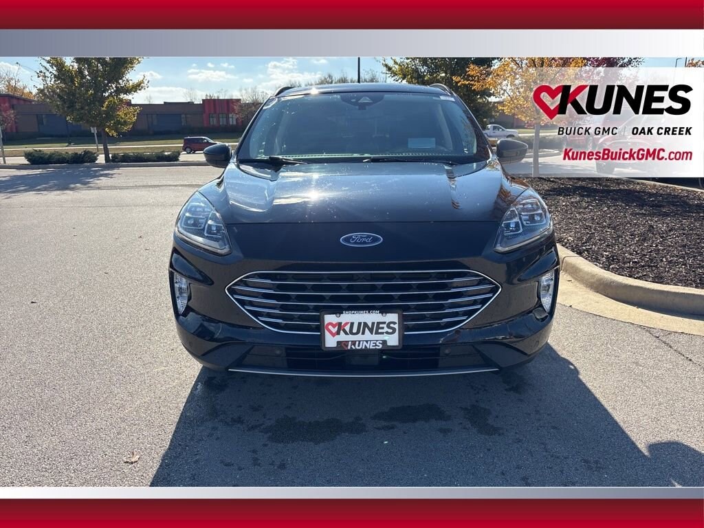 Used 2022 Ford Escape Titanium SUV