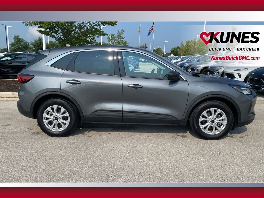 2024 Ford Escape Active photo 3