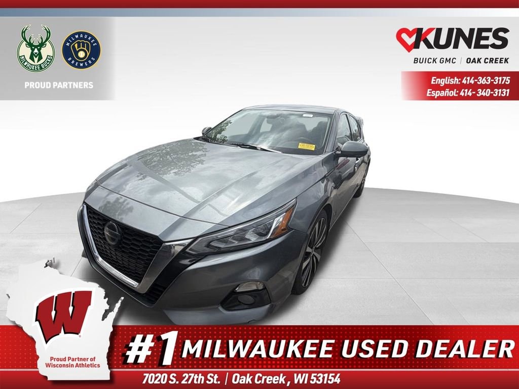2020 Nissan Altima 2.5 Platinum's photo