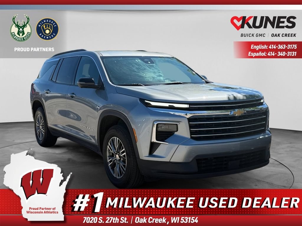 Used 2024 Chevrolet Traverse LT SUV