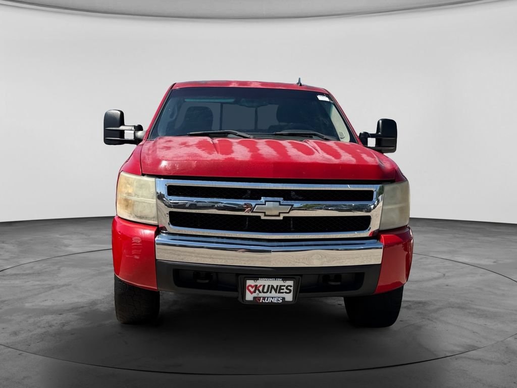 Used 2008 Chevrolet Silverado 1500 1LT with VIN 2GCEK133781284187 for sale in Oak Creek, WI