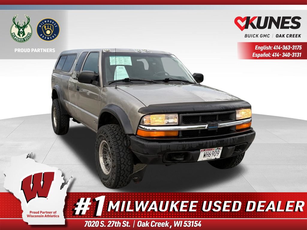 2000 Chevrolet S10 4X4 EXTENDED CAB's photo