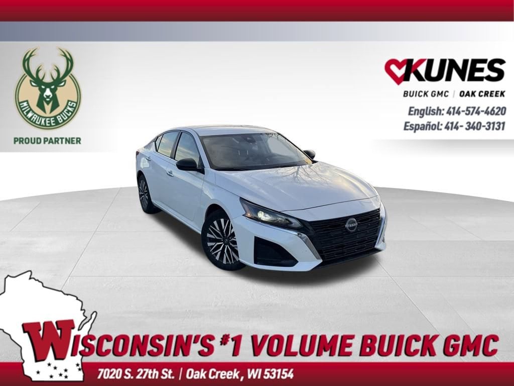 2024 Nissan Altima SV