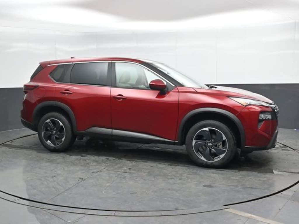 Used 2025 Nissan Rogue SV SUV