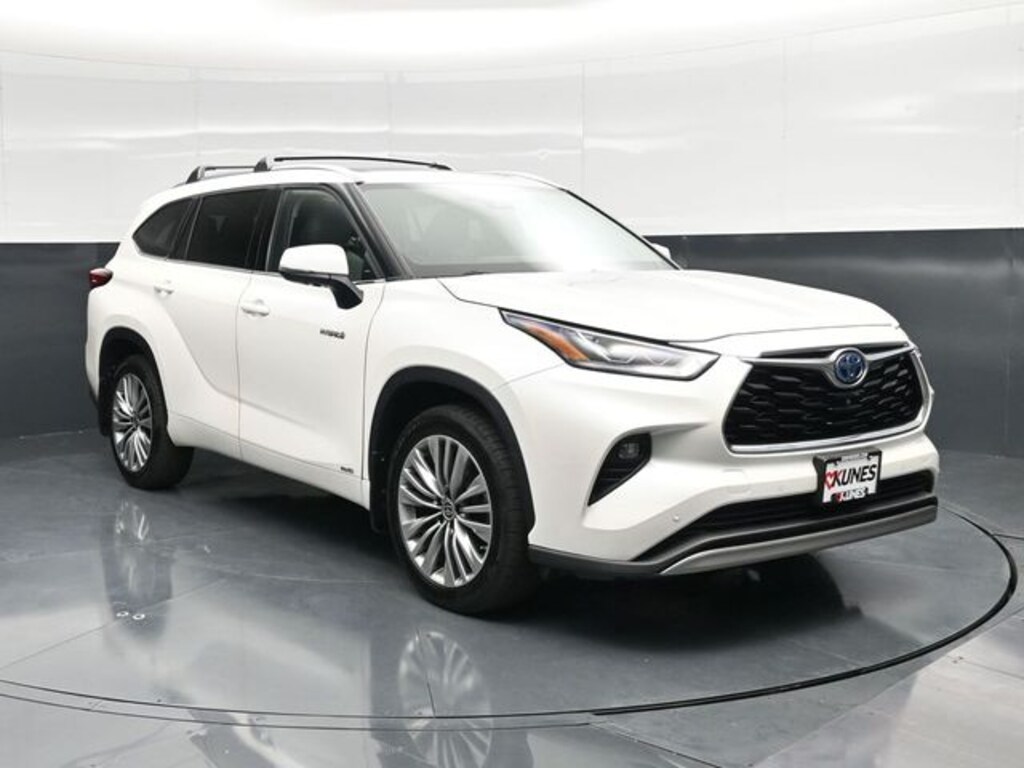 Used 2021 Toyota Highlander Hybrid Platinum SUV