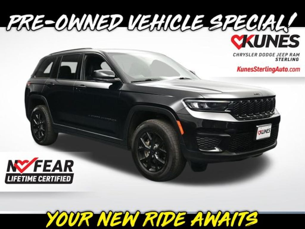 Used 2025 Jeep Grand Cherokee Altitude SUV