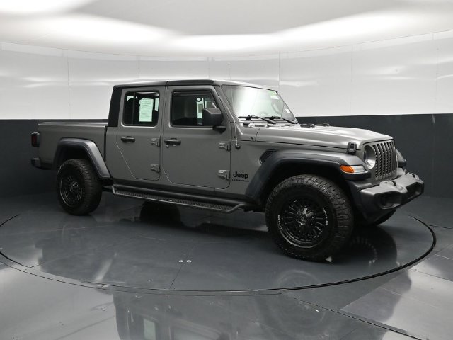 Used 2021 Jeep Gladiator Sport Truck