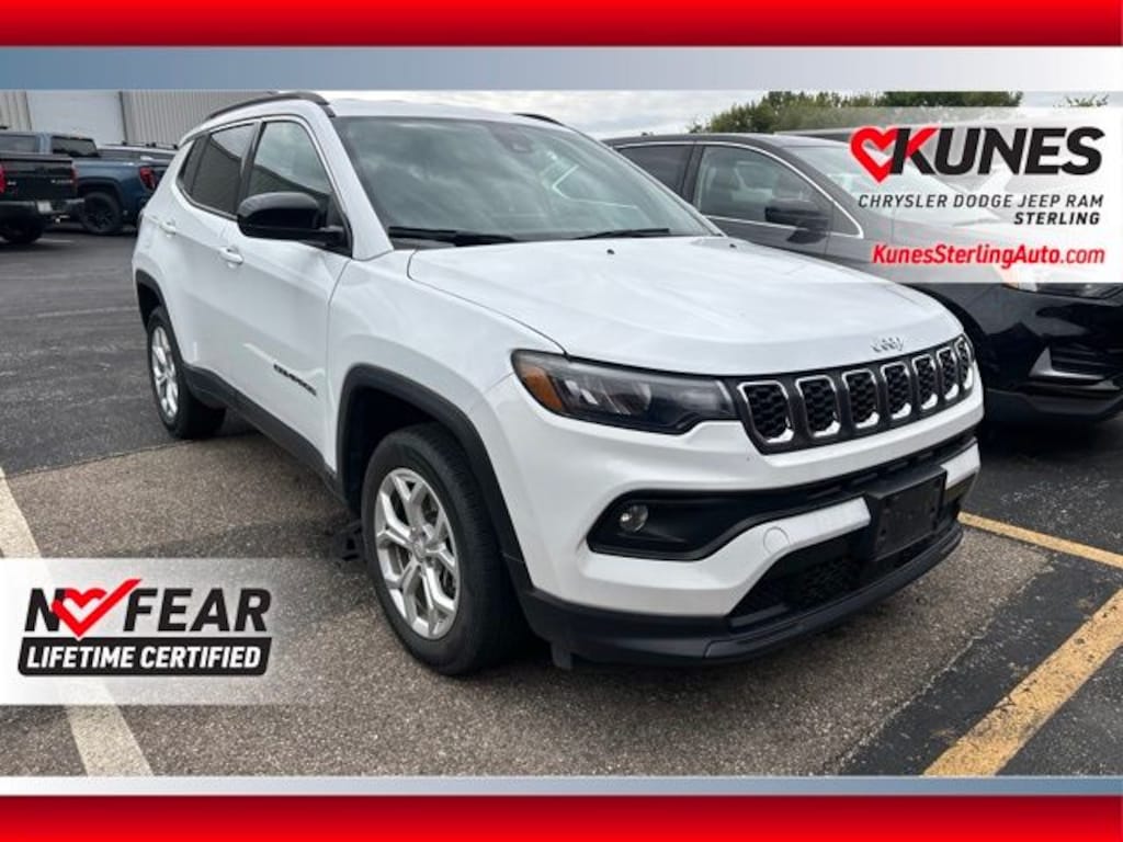Used 2024 Jeep Compass Latitude SUV