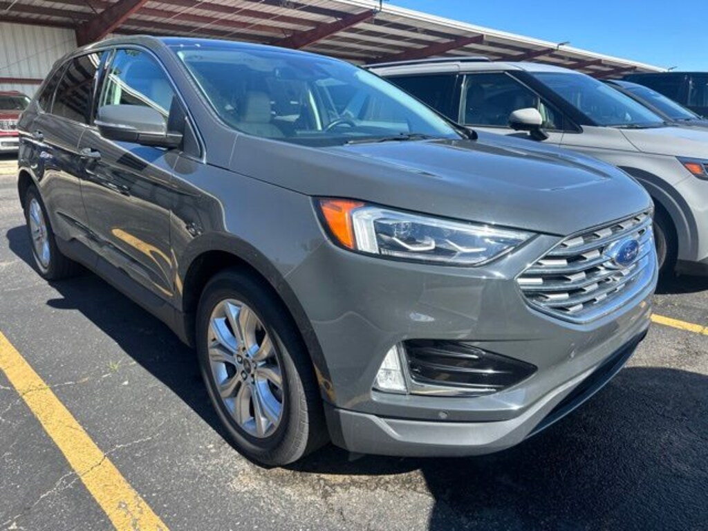 Certified 2021 Ford Edge Titanium SUV
