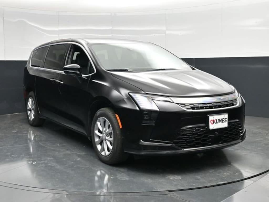 New 2027 Chrysler Pacifica Select Passenger Van