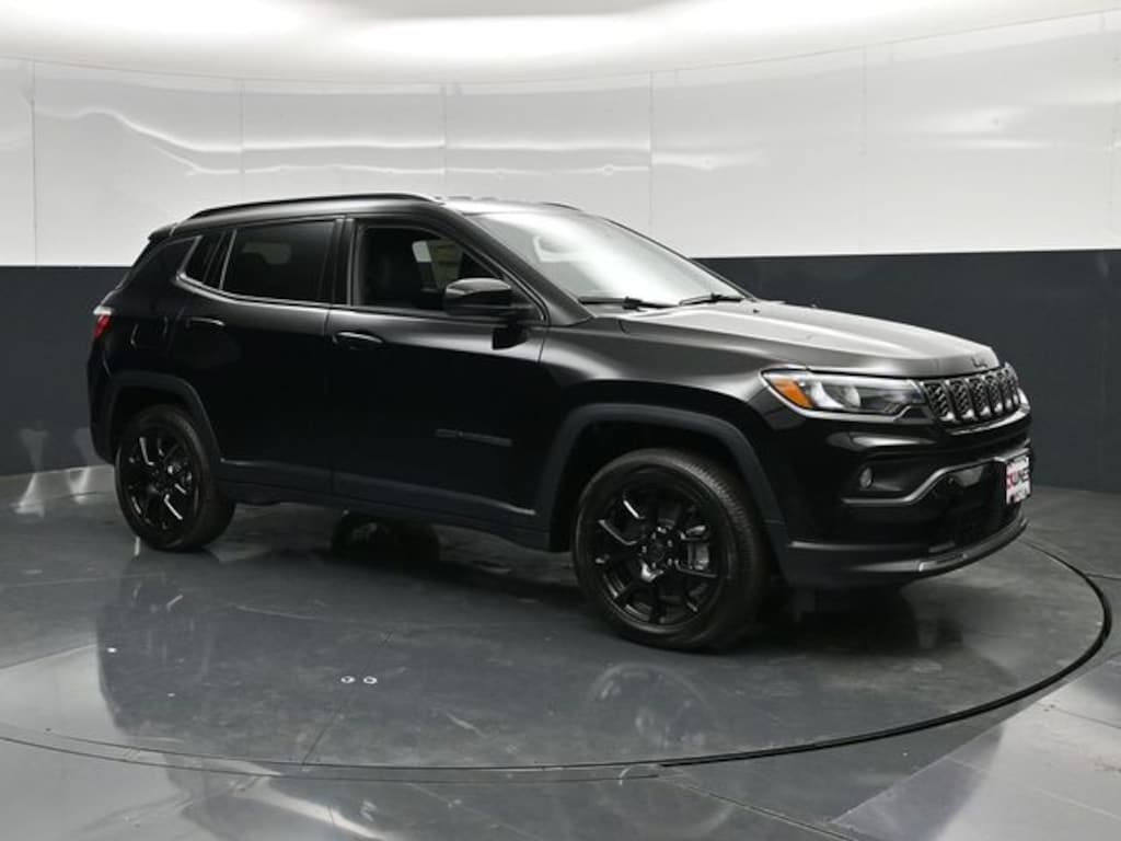 New 2026 Jeep Compass Latitude Sport Utility