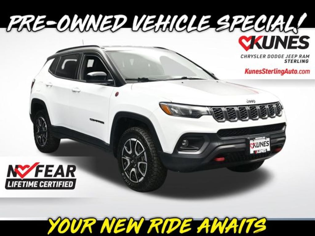Used 2025 Jeep Compass Trailhawk SUV