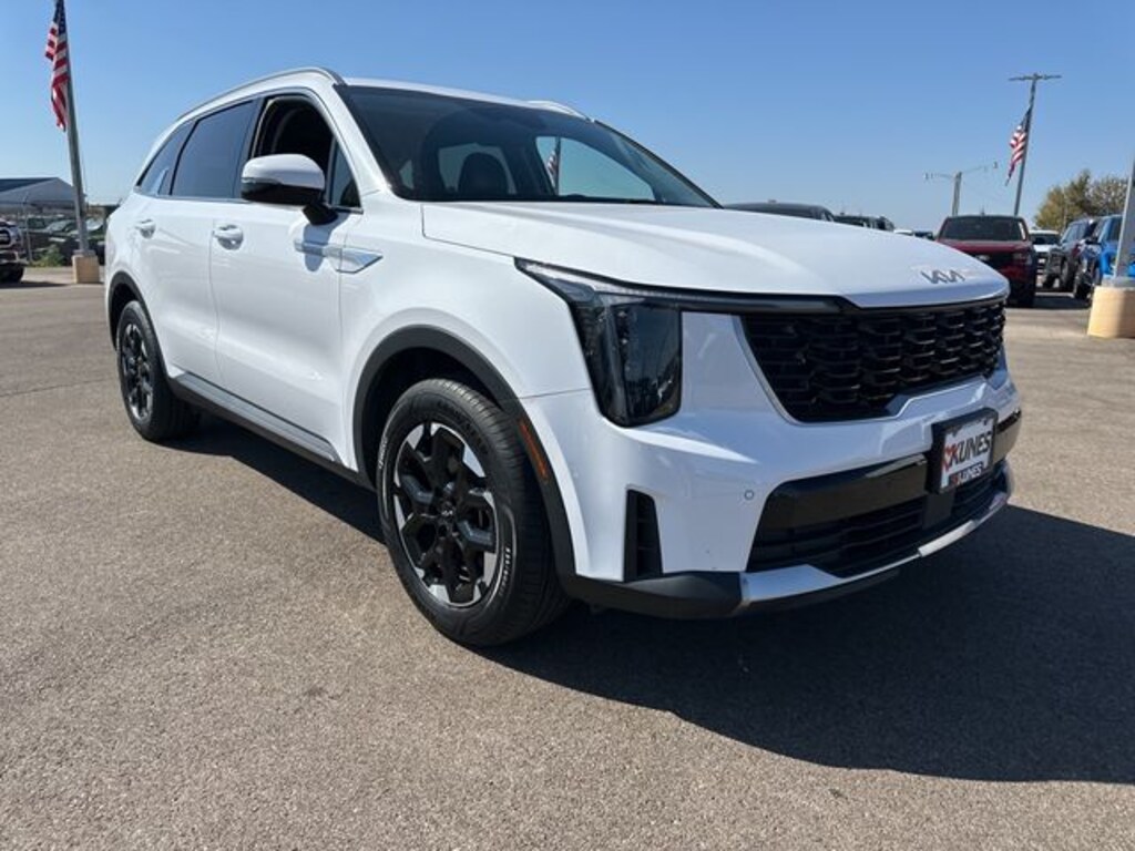 Used 2024 Kia Sorento S SUV