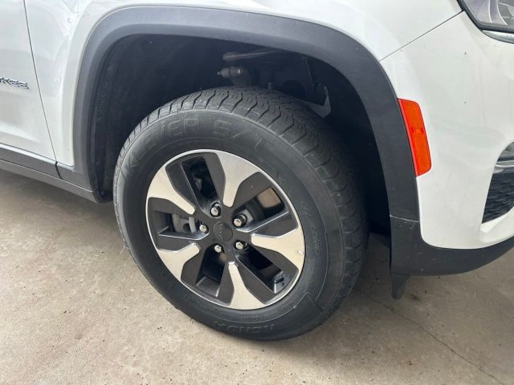 Used 2024 Jeep Grand Cherokee 4xe SUV